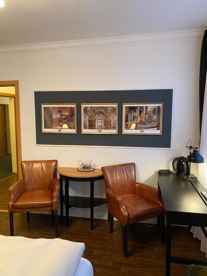 Hotel Niedersachsen Quakenbrück Екстериор снимка